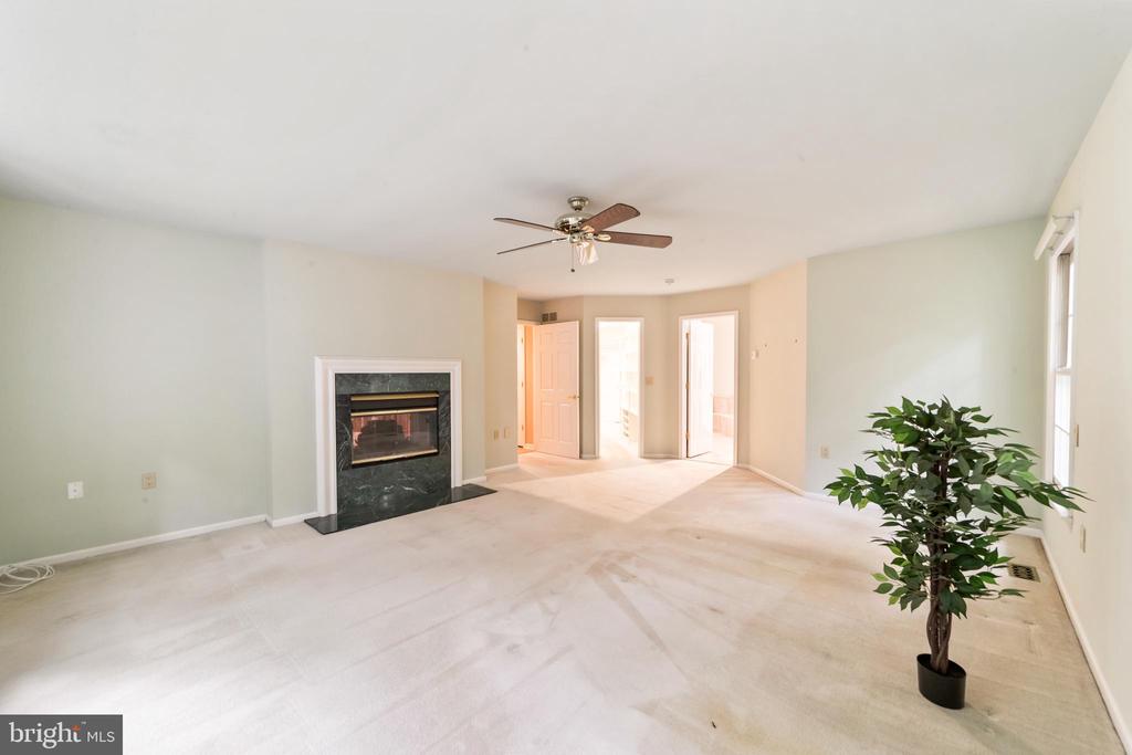 25 TANGLEWOOD DRIVE