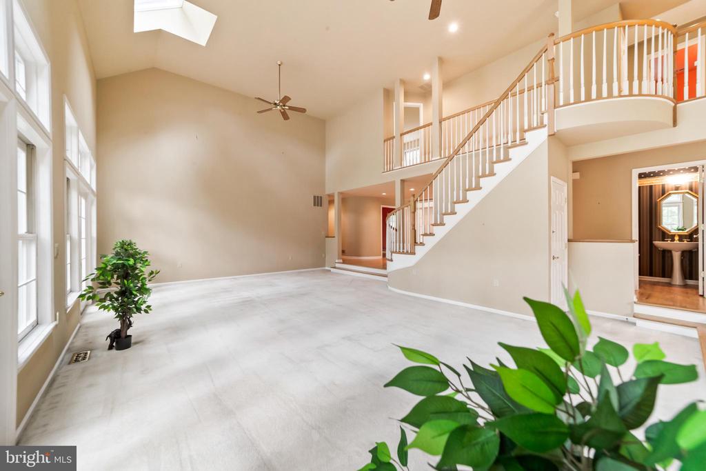25 TANGLEWOOD DRIVE