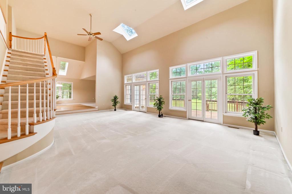 25 TANGLEWOOD DRIVE