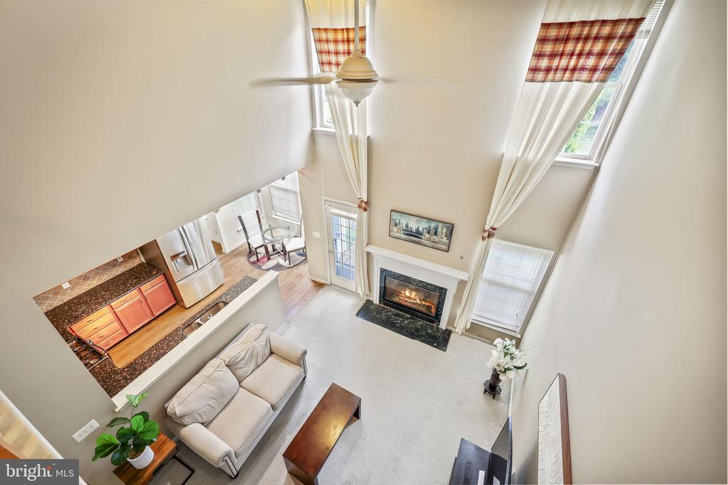 32 QUARRY COURT