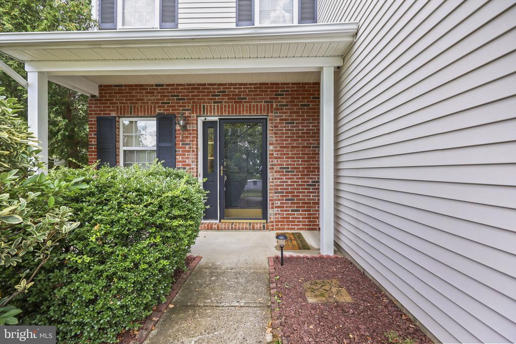 32 QUARRY COURT