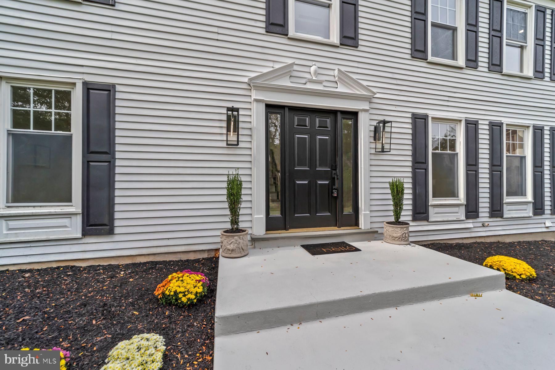 8 KNOX COURT