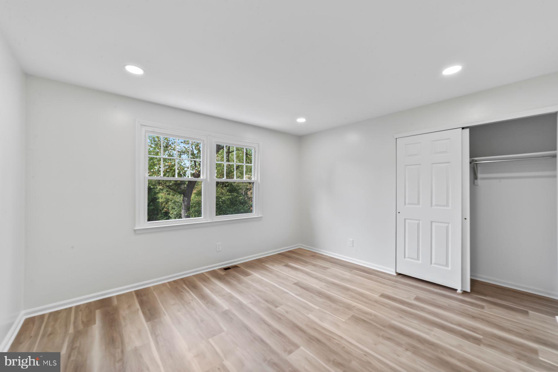 8 KNOX COURT