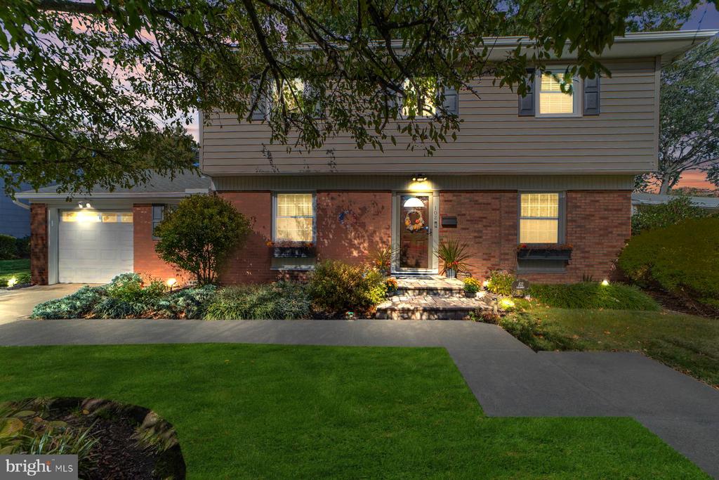 102 FIELDBORO DRIVE