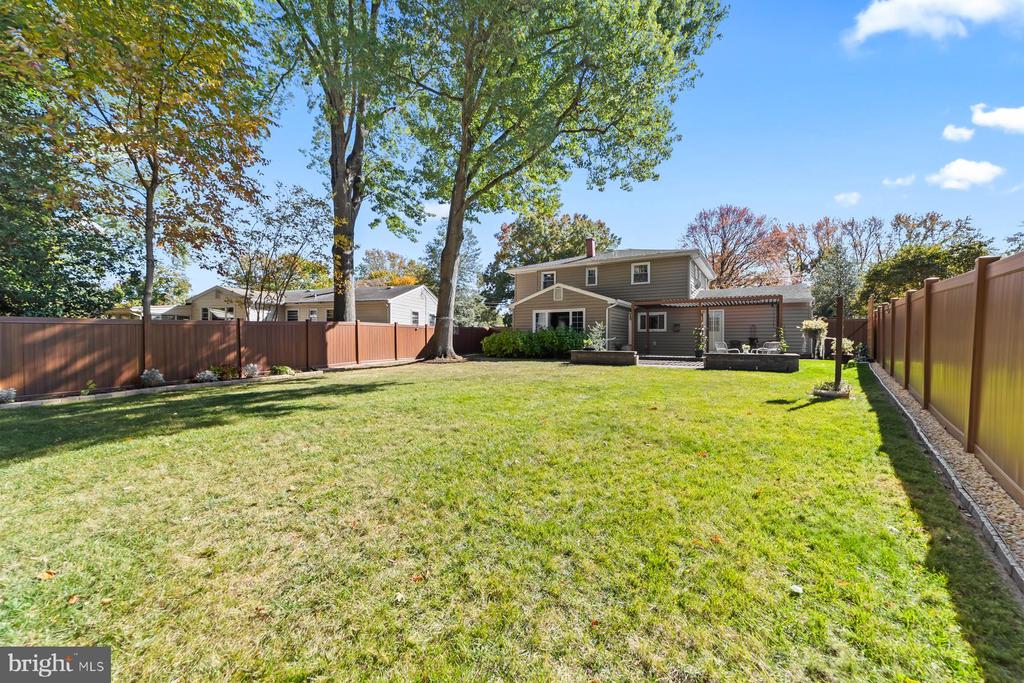 102 FIELDBORO DRIVE