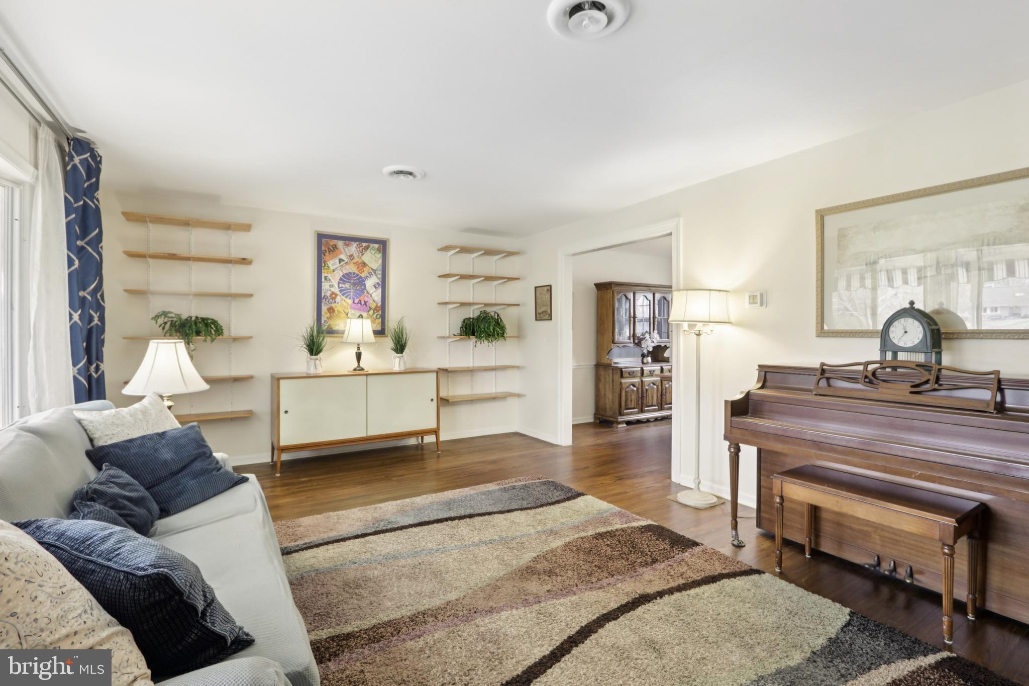 980 BEAR TAVERN ROAD