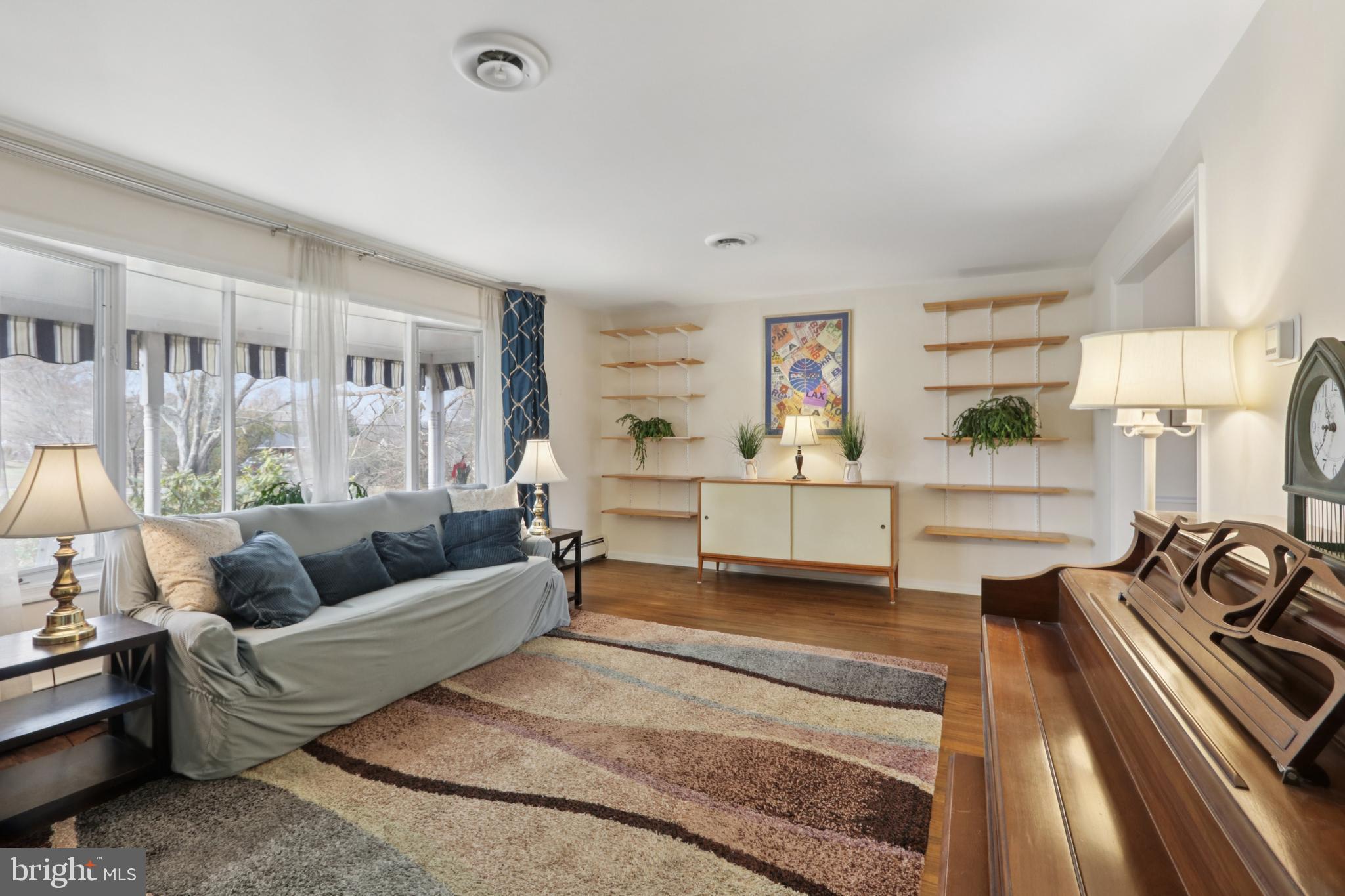 980 BEAR TAVERN ROAD