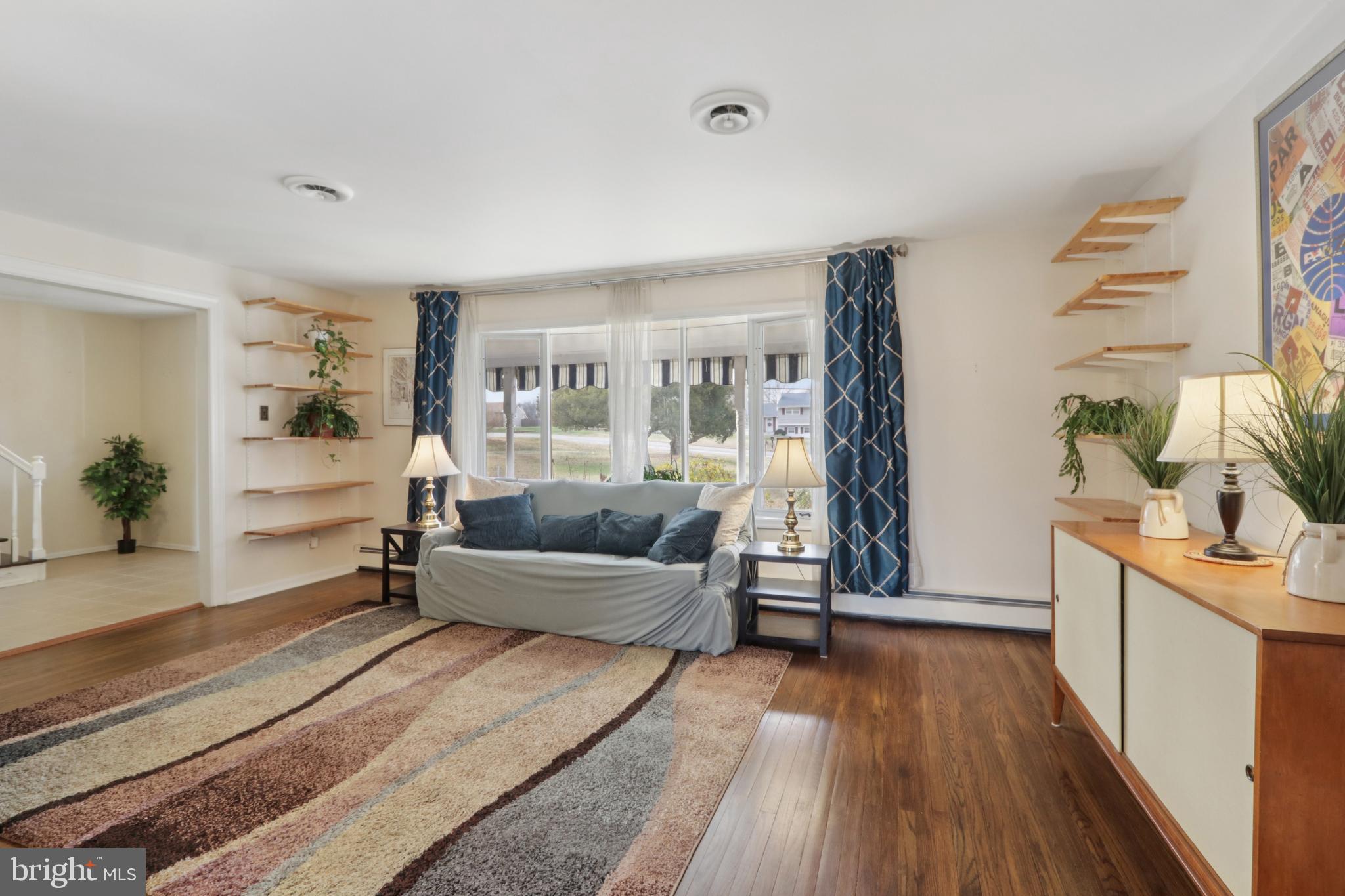 980 BEAR TAVERN ROAD