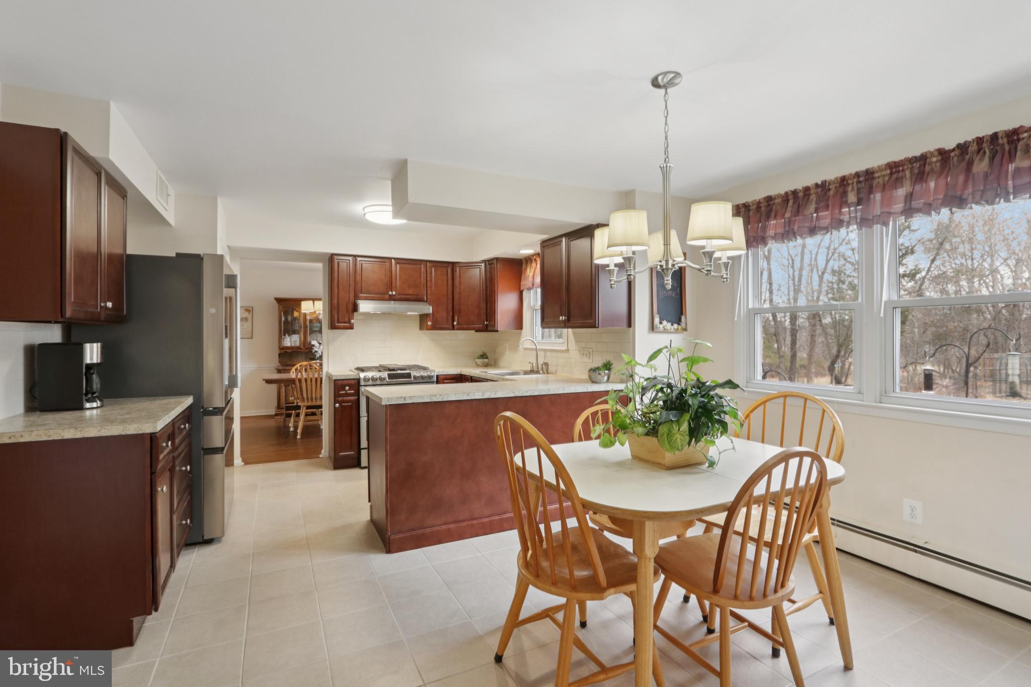 980 BEAR TAVERN ROAD