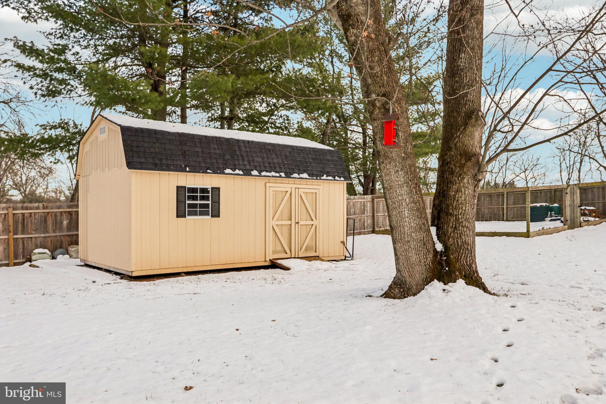 980 BEAR TAVERN ROAD