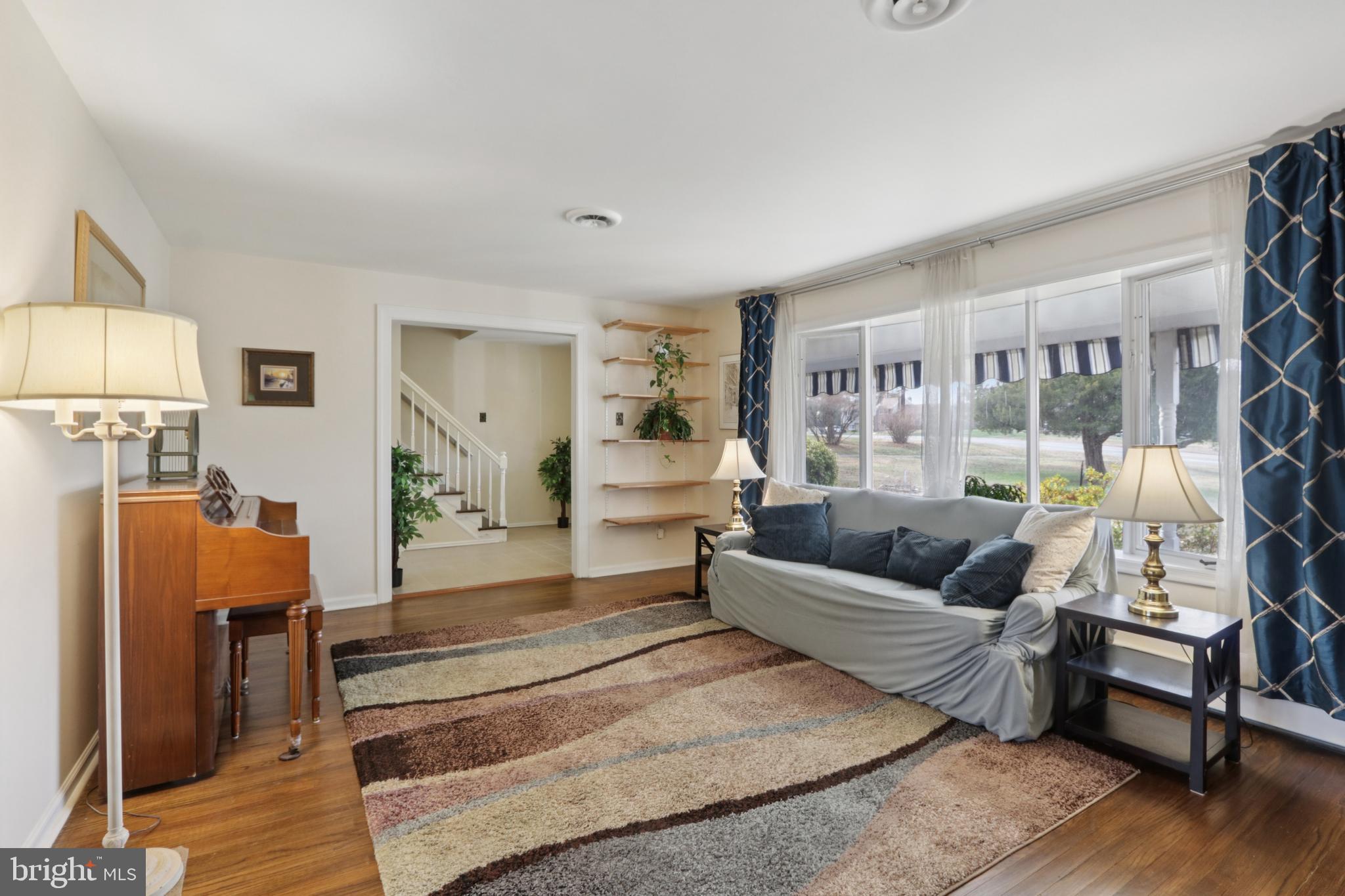 980 BEAR TAVERN ROAD