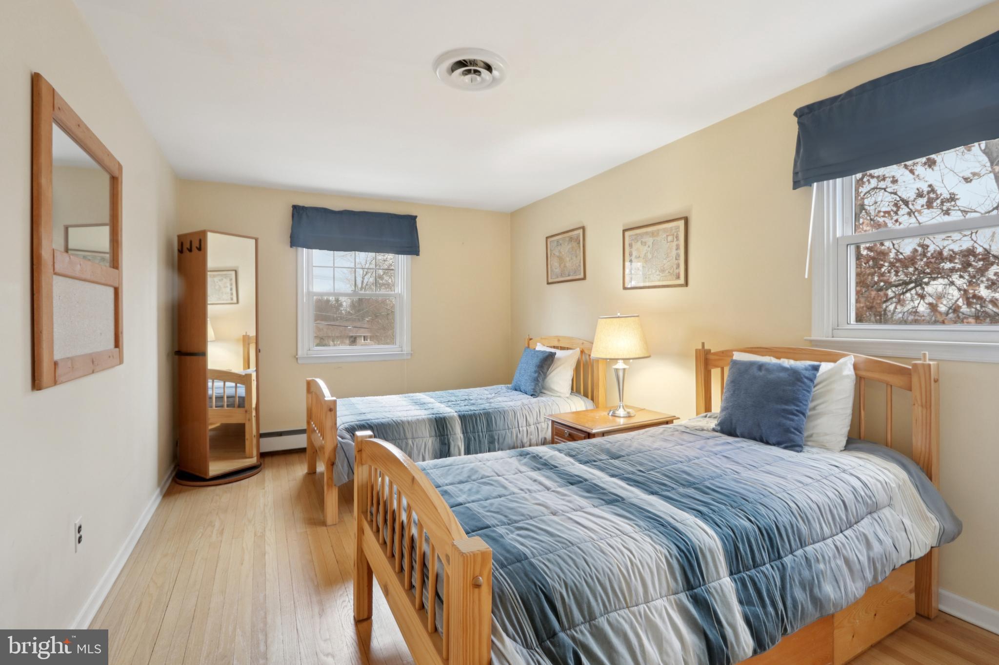 980 BEAR TAVERN ROAD