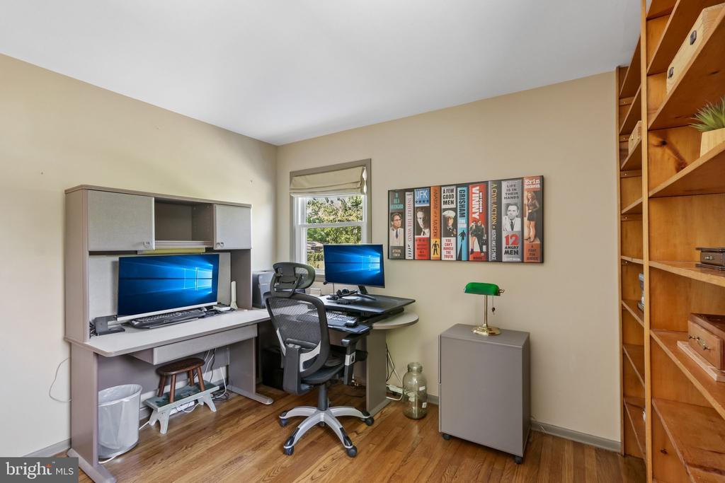 2700 PRINCETON PIKE
