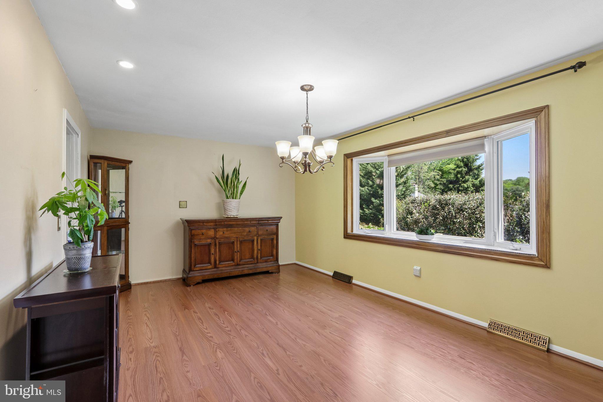 2700 PRINCETON PIKE