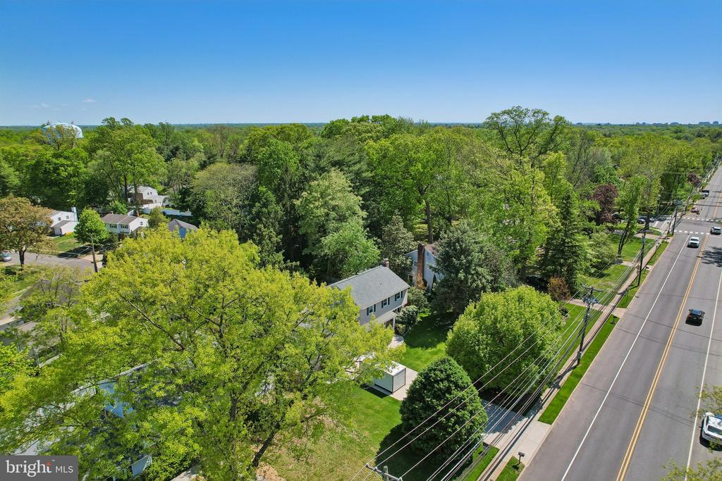 2700 PRINCETON PIKE