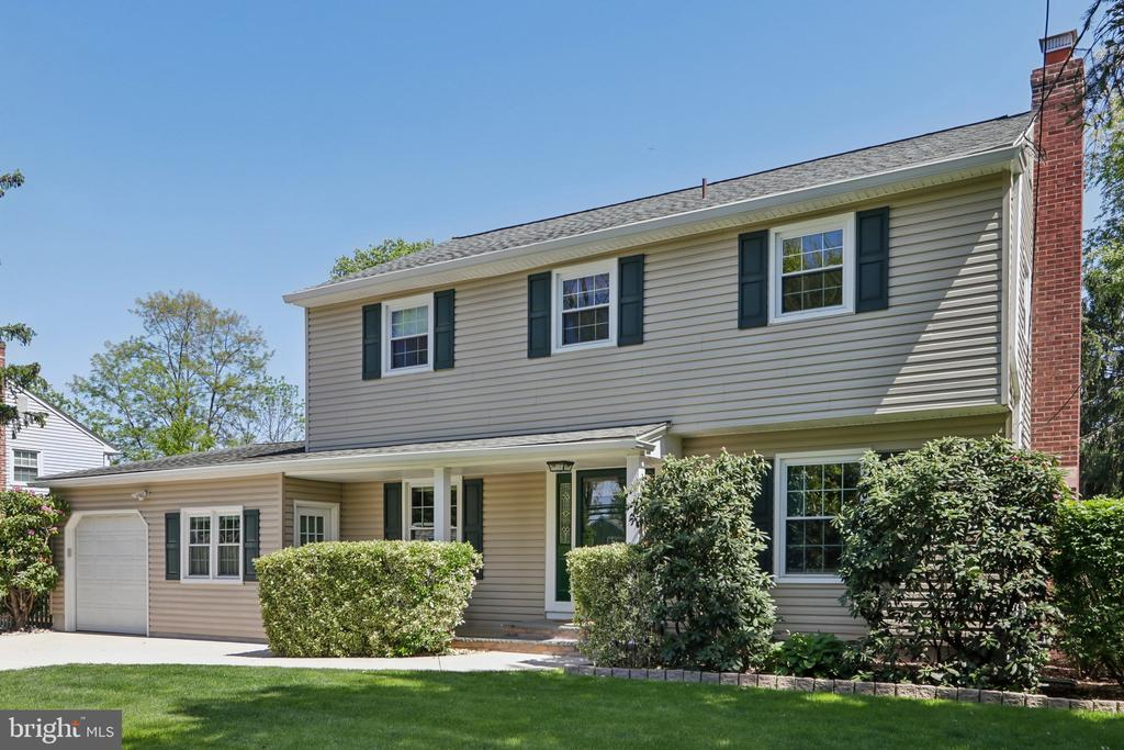 2700 PRINCETON PIKE