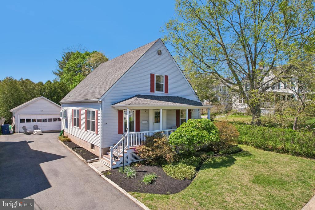 104 N MAIN STREET