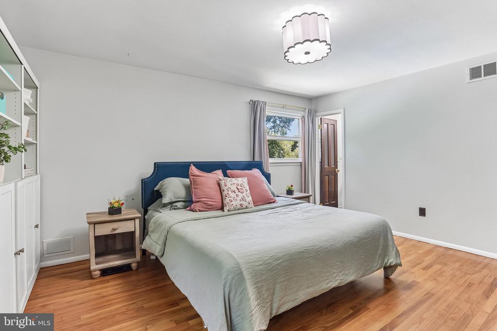 2886 PRINCETON PIKE