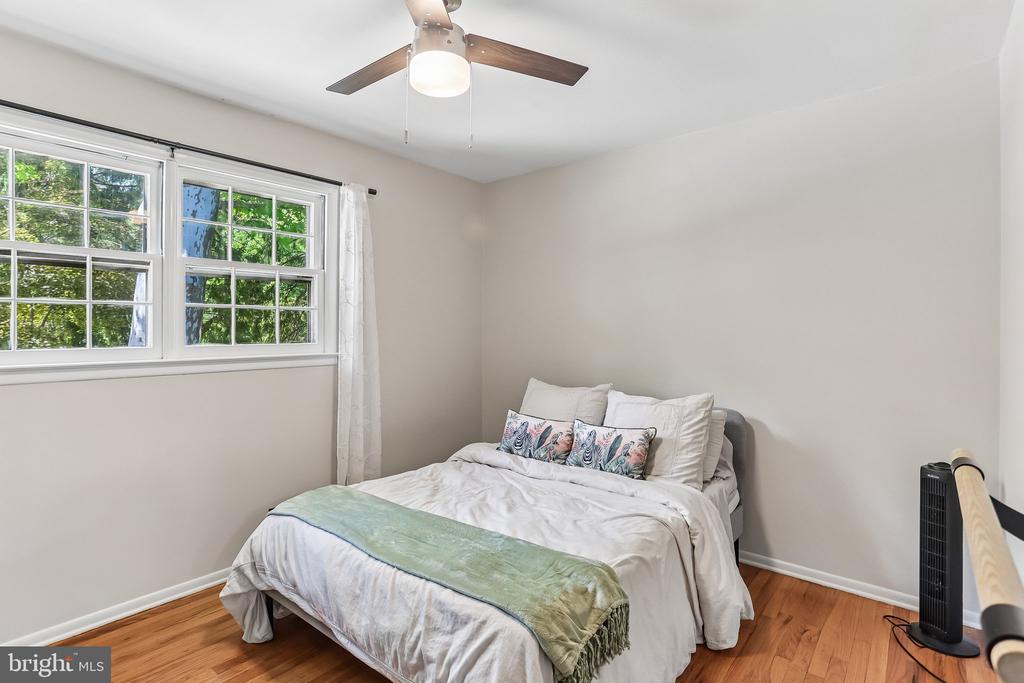 2886 PRINCETON PIKE