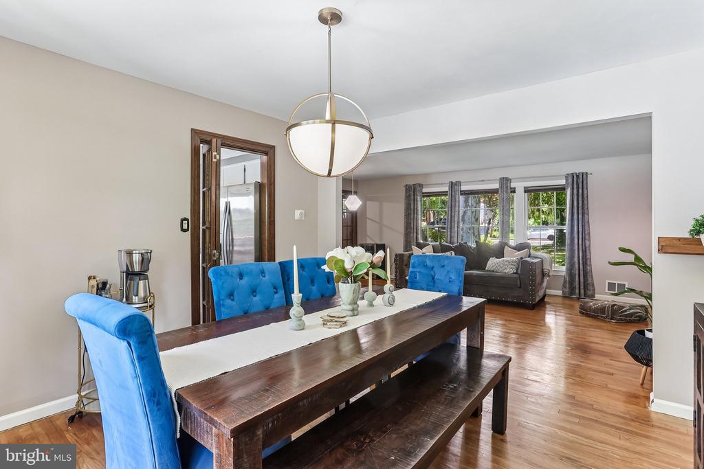2886 PRINCETON PIKE