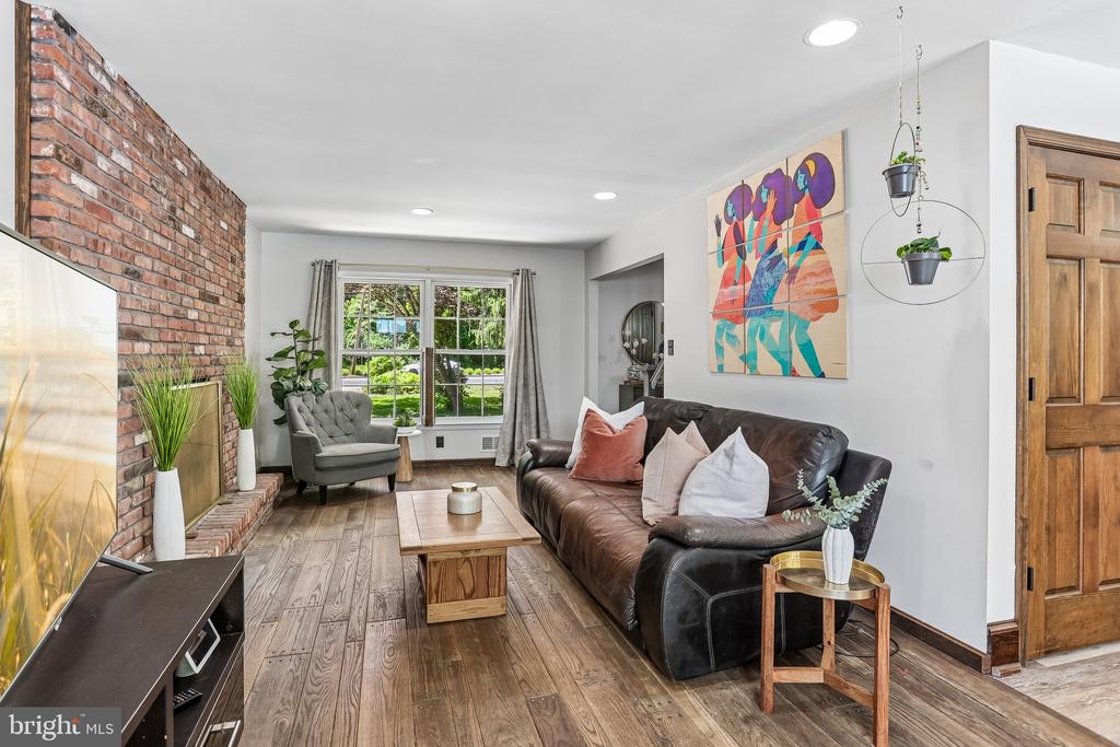 2886 PRINCETON PIKE