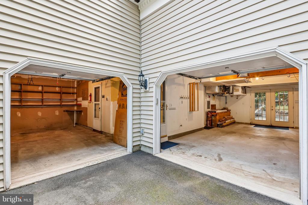25 ANDREW DR
