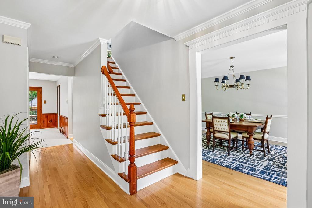 25 ANDREW DR