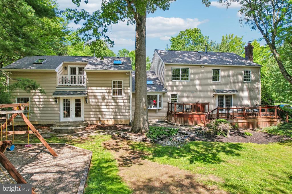 25 ANDREW DR