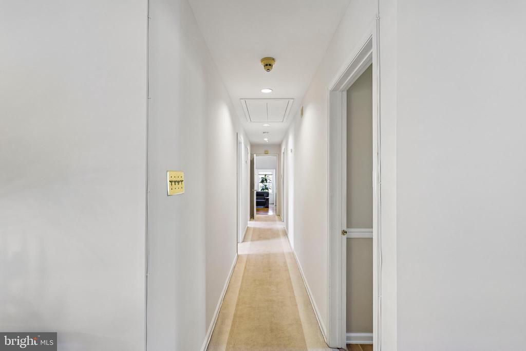 1 DORCHESTER COURT