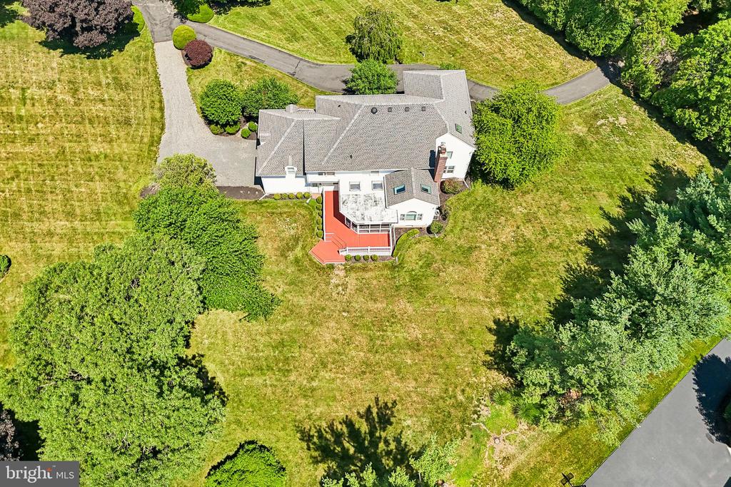 1 DORCHESTER COURT