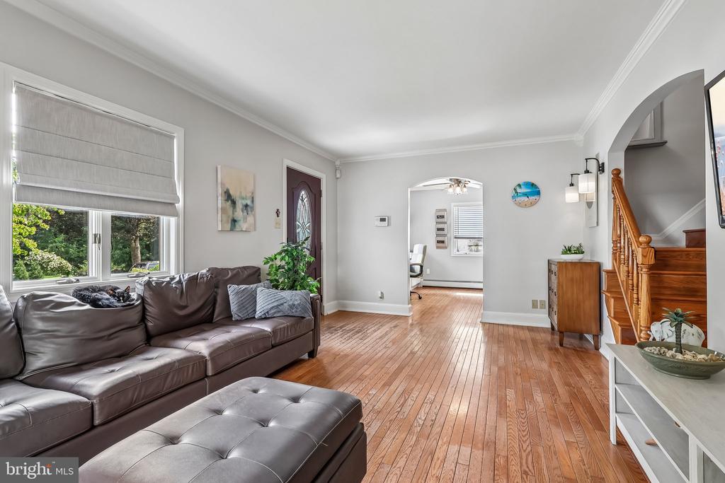 707 PRESIDENT AVENUE