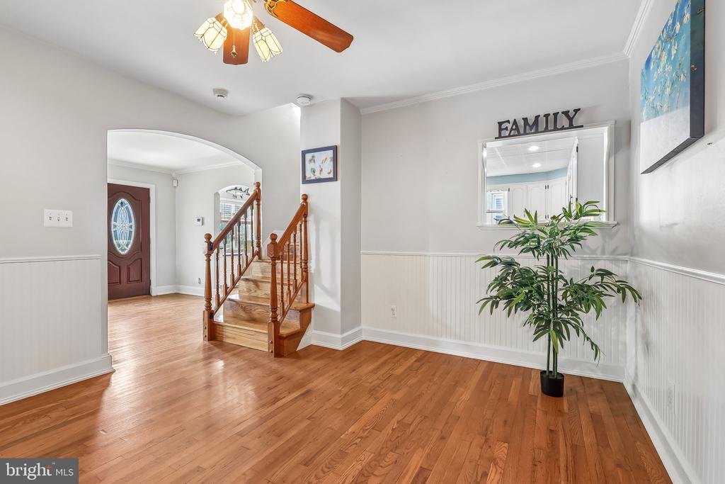 707 PRESIDENT AVENUE