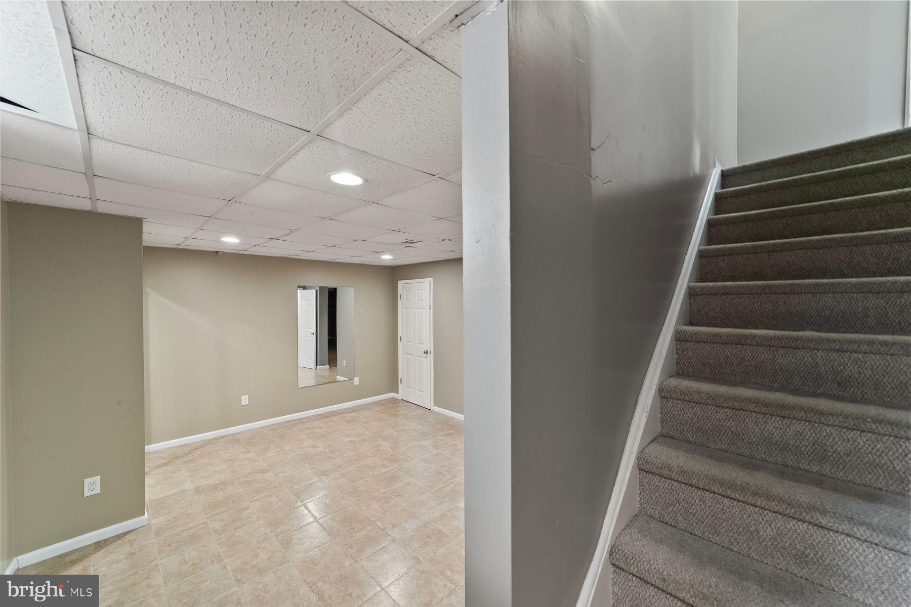 65 Wexford Dr