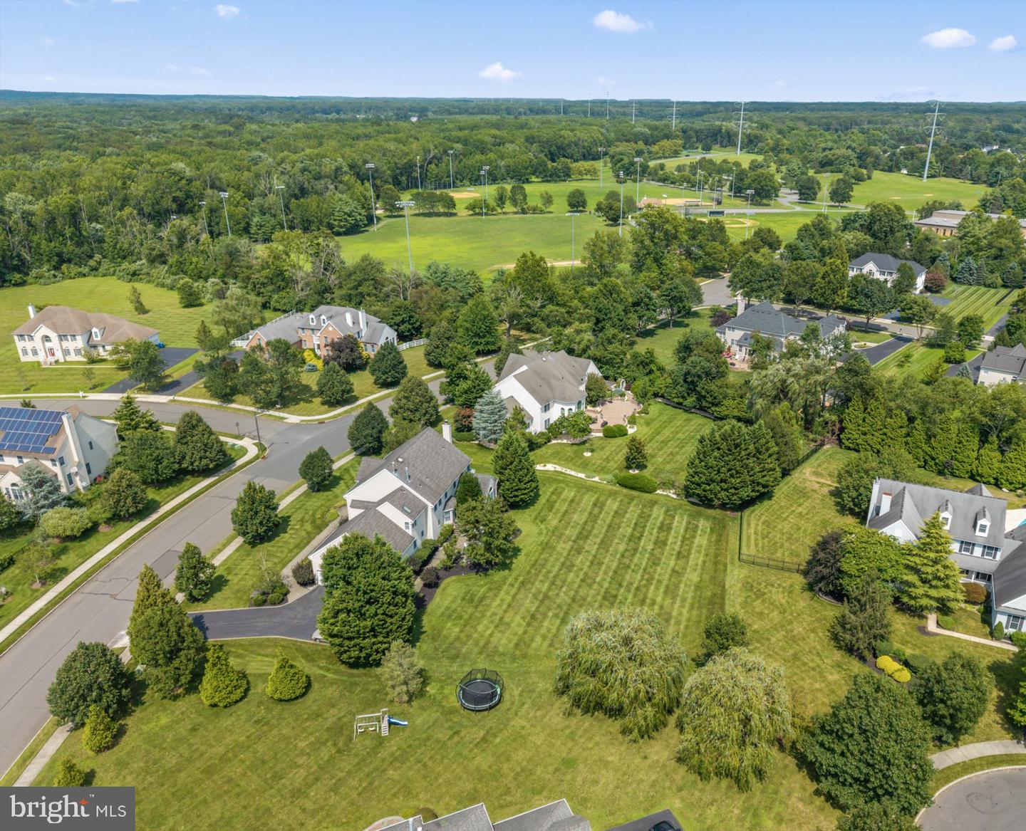 26 Woodland Dr