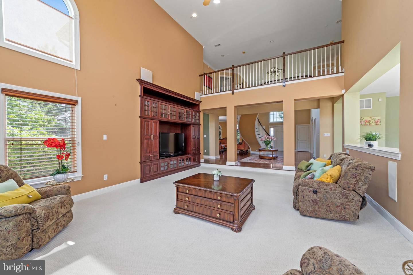 26 Woodland Dr