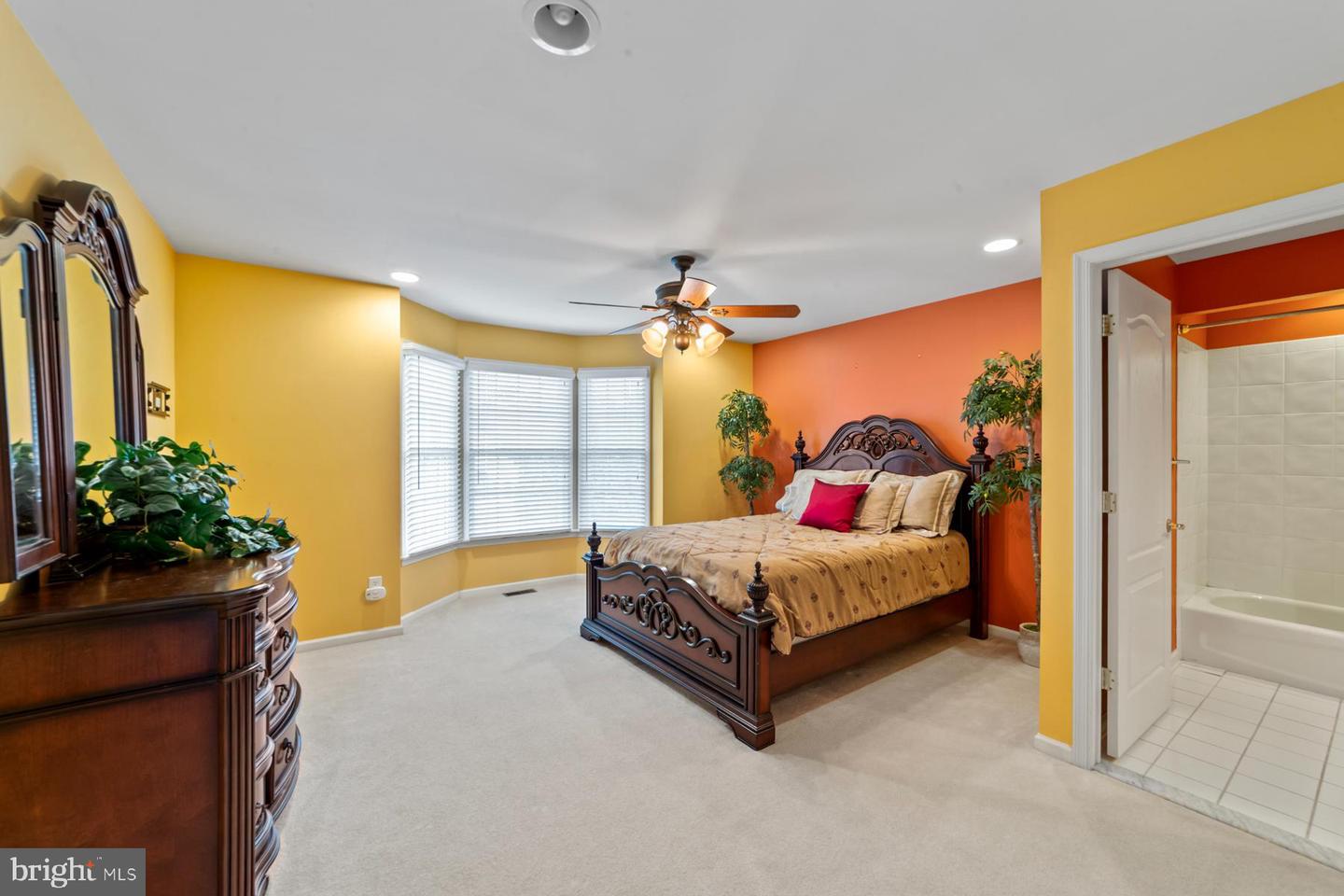 26 Woodland Dr