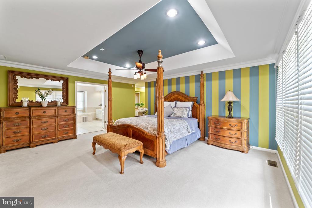 26 Woodland Dr