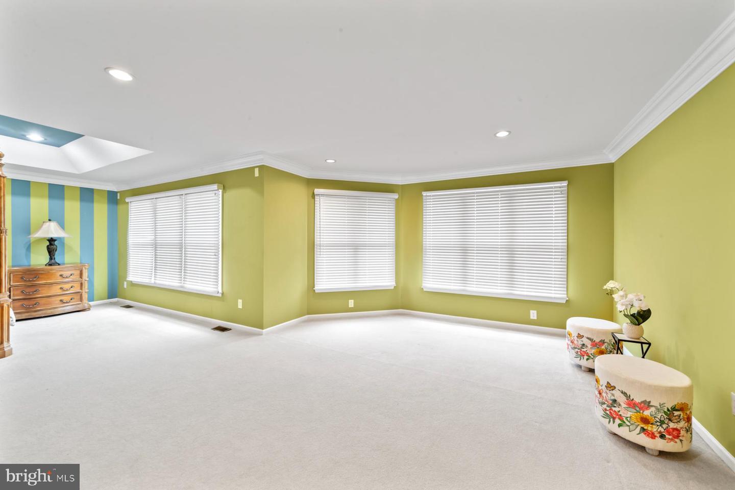 26 Woodland Dr