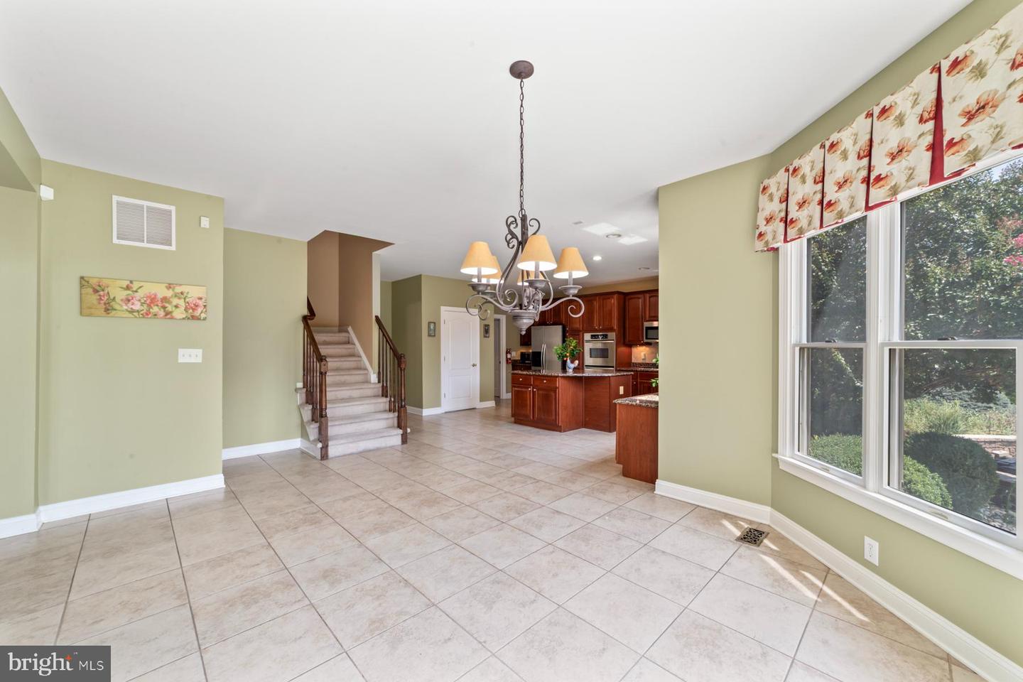 26 Woodland Dr