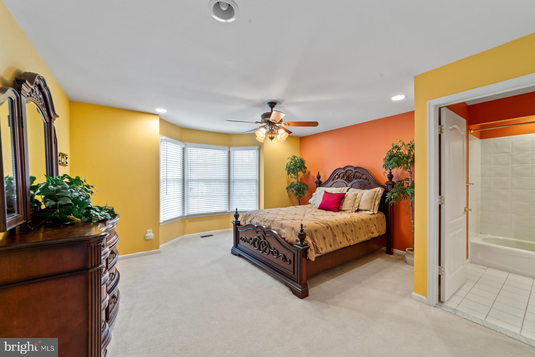 26 Woodland Dr