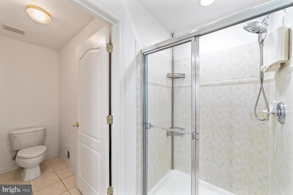 26 Woodland Dr