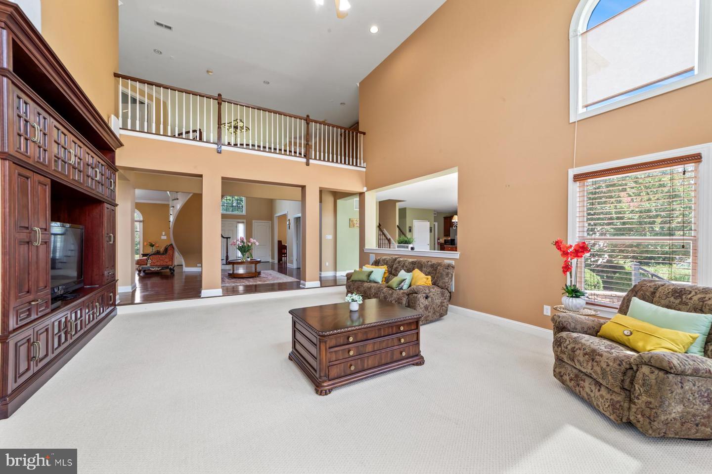 26 Woodland Dr