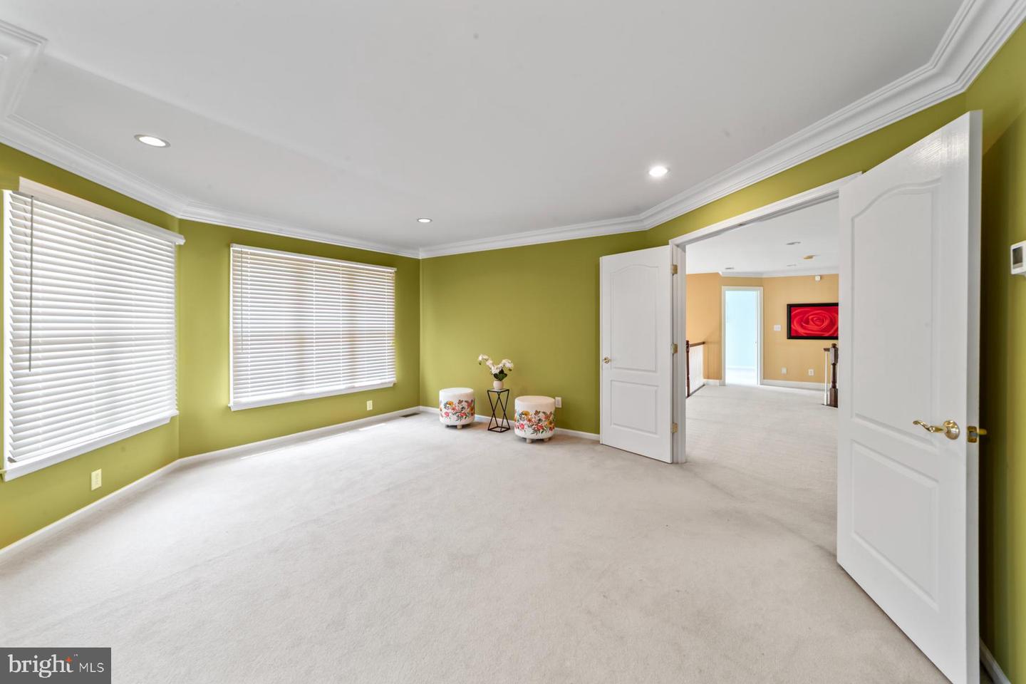 26 Woodland Dr
