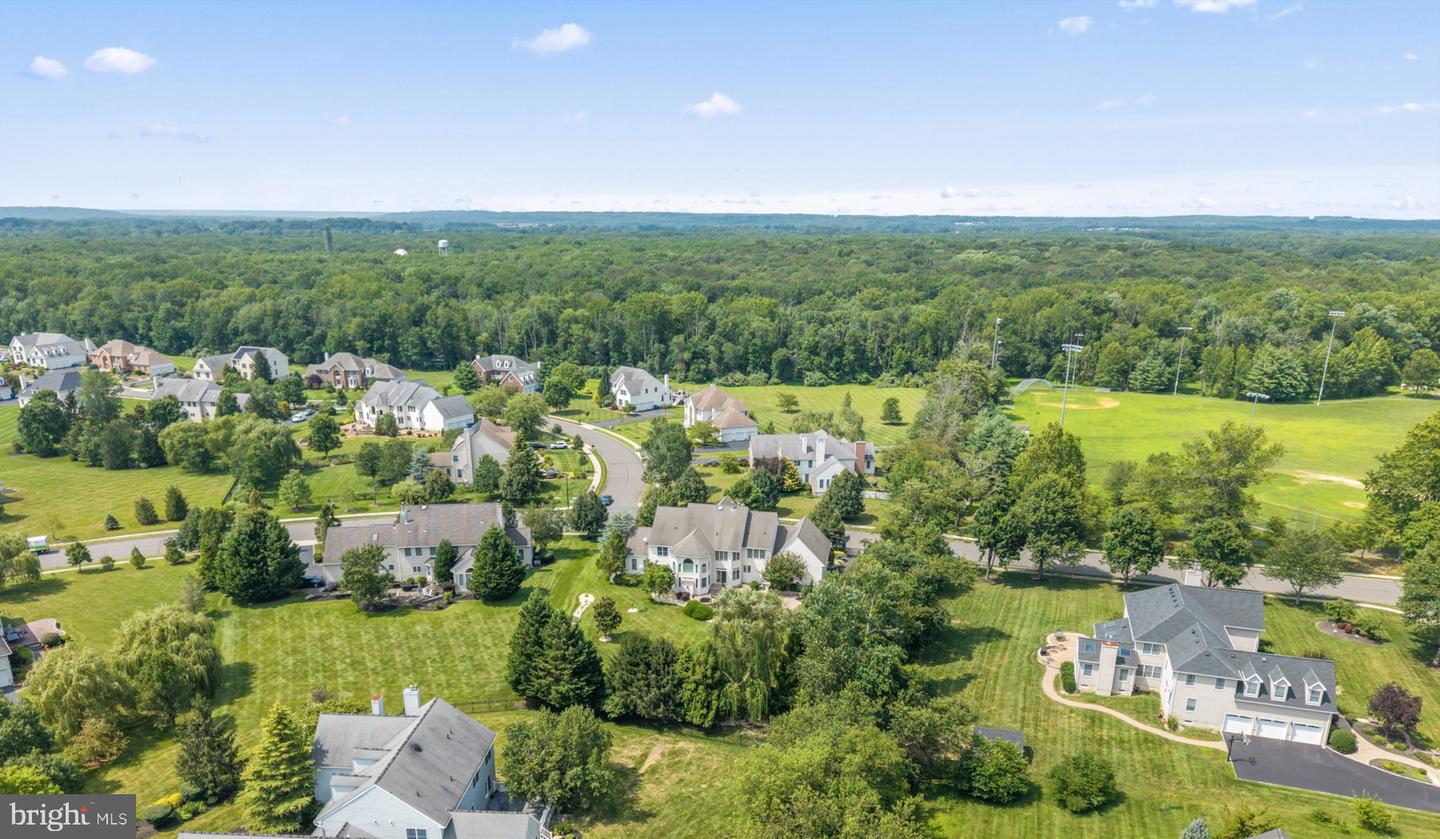 26 Woodland Dr