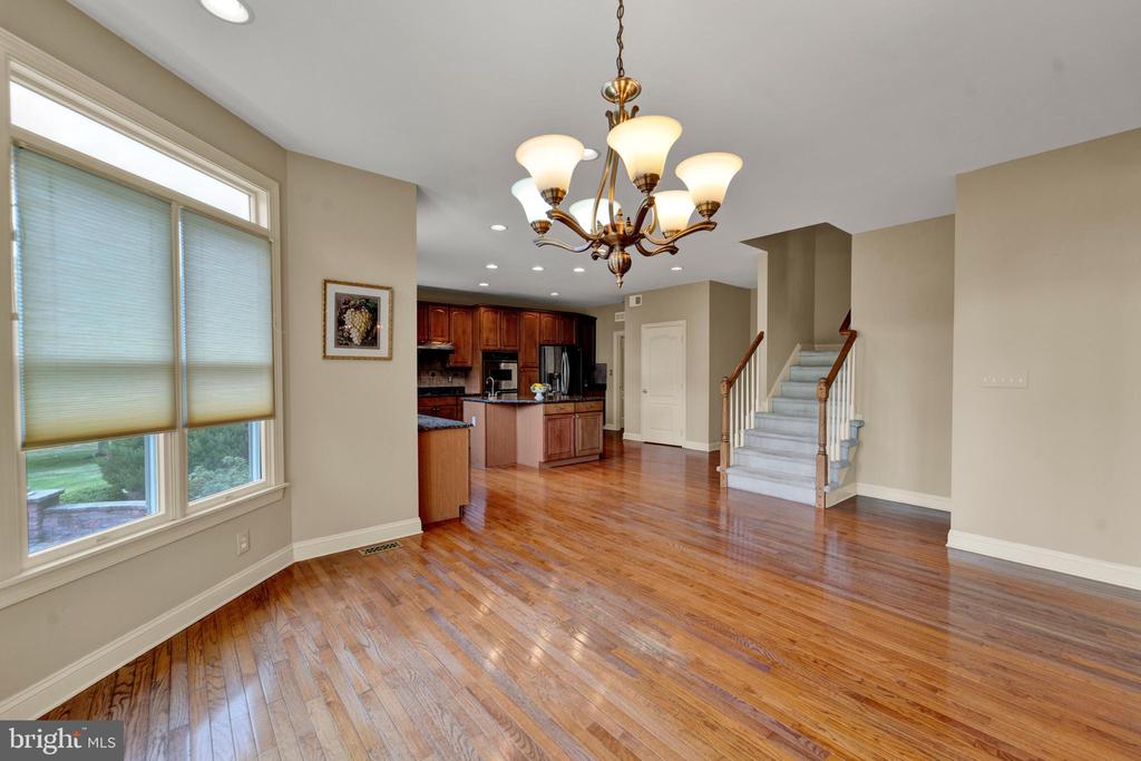 19 MEADOWLARK DRIVE