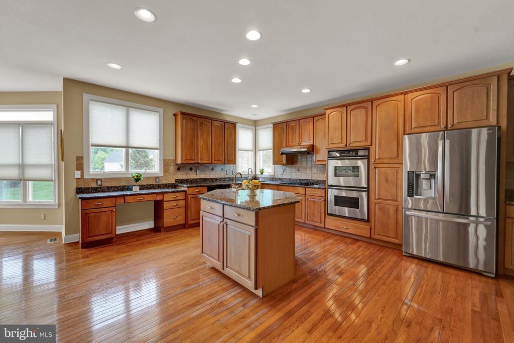 19 MEADOWLARK DRIVE