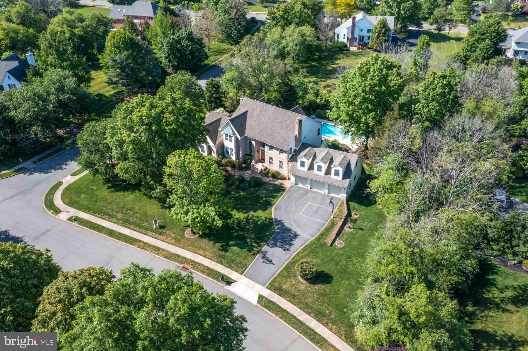 26 WELLINGTON COURT