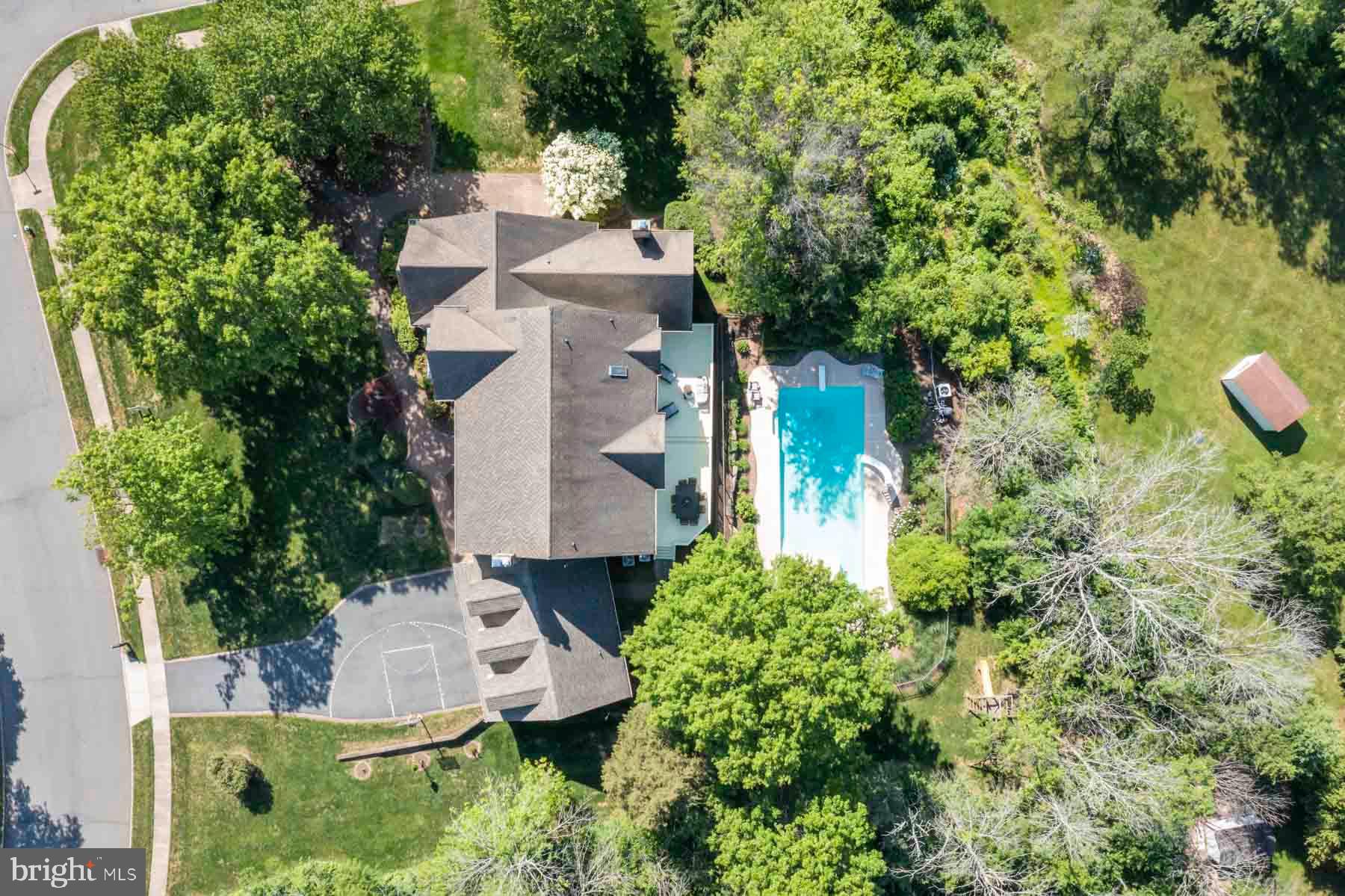 26 WELLINGTON COURT
