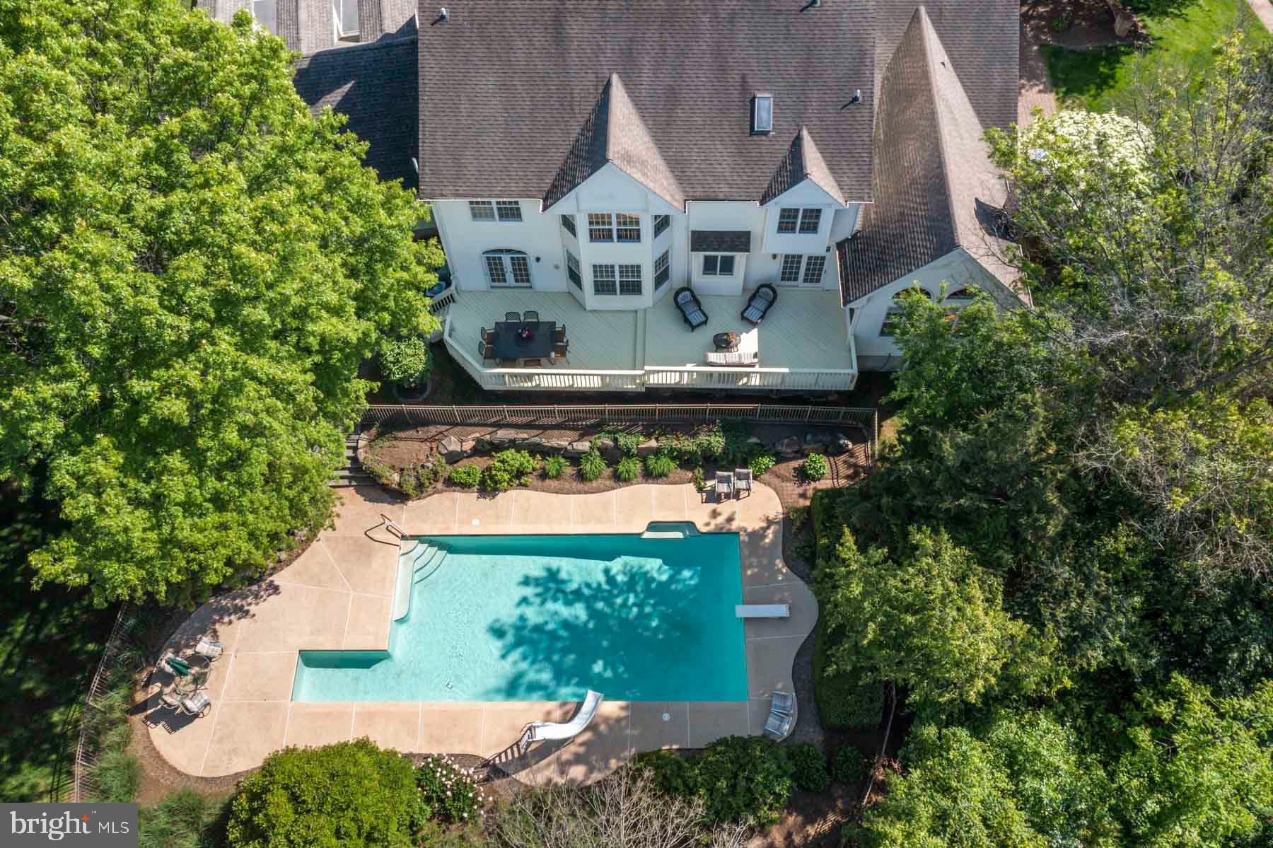 26 WELLINGTON COURT