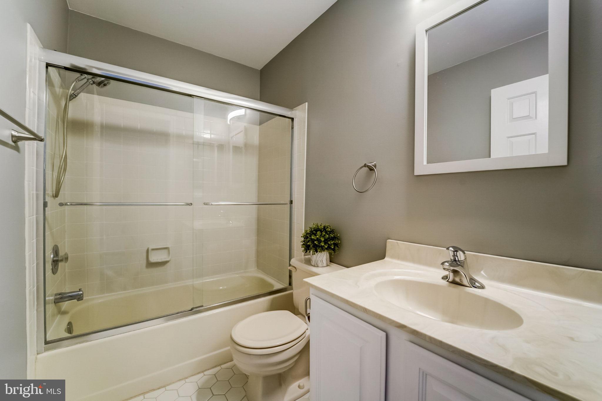 3-C Brookline Ct
